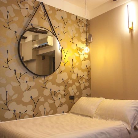 Relais Santa Chiara Appartement Napels Buitenkant foto