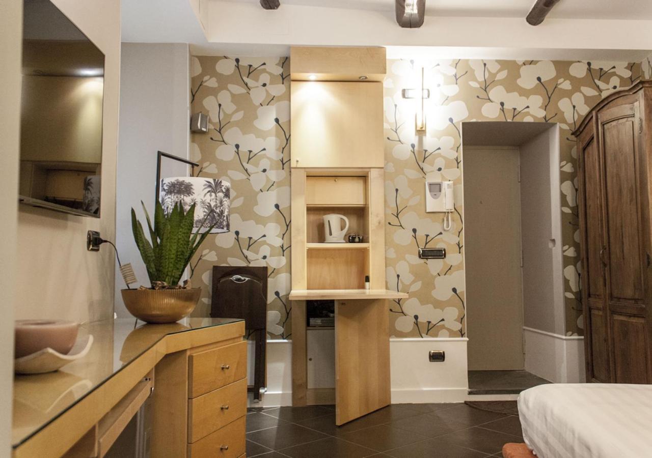 Relais Santa Chiara Appartement Napels Buitenkant foto